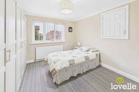 4 bedroom Detached house for sale in Manor Garth, Skidby, HU16