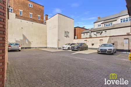 1 bedroom Flat for sale in Anlaby Road, Ferens Court, HU1
