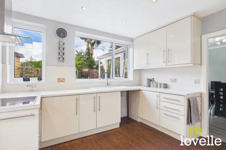 3 bedroom Semi-detached house for sale in St. Davids Close, Cottingham, HU16