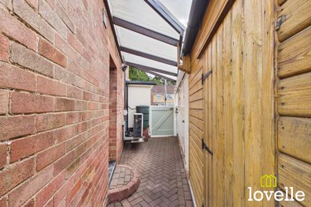 3 bedroom Semi-detached house for sale in St. Davids Close, Cottingham, HU16