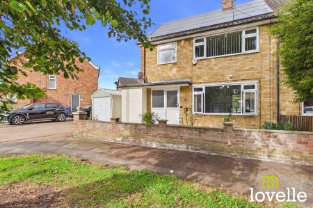 3 bedroom Semi-detached house for sale in St. Davids Close, Cottingham, HU16