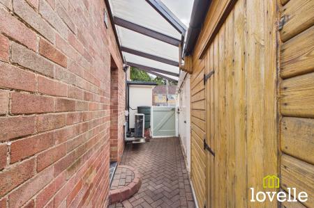 3 bedroom Semi-detached house for sale in St. Davids Close, Cottingham, HU16