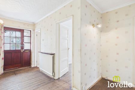 3 bedroom Semi-detached bungalow for sale in New Village Road, Cottingham, HU16