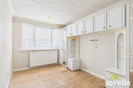 3 bedroom Semi-detached bungalow for sale in New Village Road, Cottingham, HU16