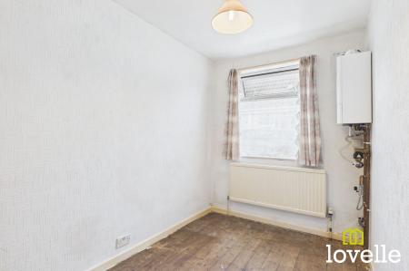 3 bedroom Semi-detached bungalow for sale in New Village Road, Cottingham, HU16