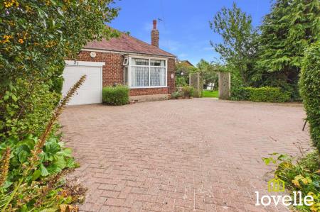 3 bedroom Detached bungalow for sale in St. Margarets Avenue, Cottingham, HU16