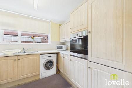 2 bedroom Flat for sale in South Street, Cottingham, HU16