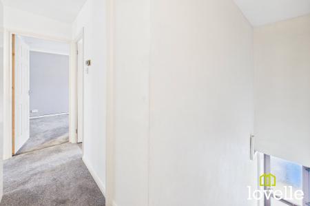 2 bedroom Flat for sale in Elm Tree Court, Cottingham, HU16