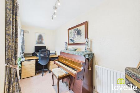 3 bedroom Detached bungalow for sale in Middledyke Lane, Cottingham, HU16