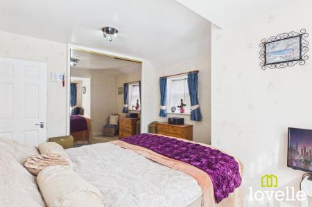 3 bedroom Detached bungalow for sale in Middledyke Lane, Cottingham, HU16