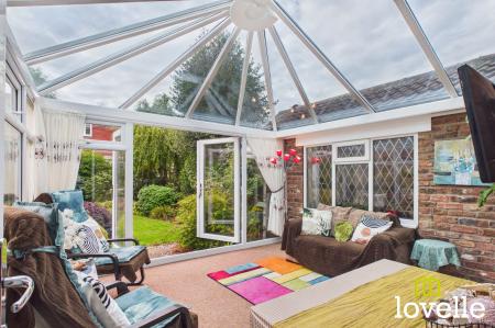 3 bedroom Detached bungalow for sale in Middledyke Lane, Cottingham, HU16