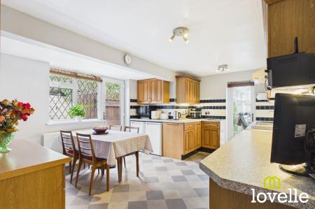 3 bedroom Detached bungalow for sale in Middledyke Lane, Cottingham, HU16