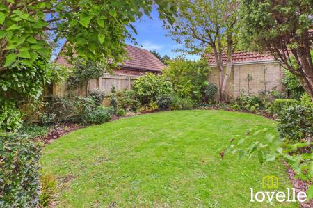 3 bedroom Detached bungalow for sale in Middledyke Lane, Cottingham, HU16
