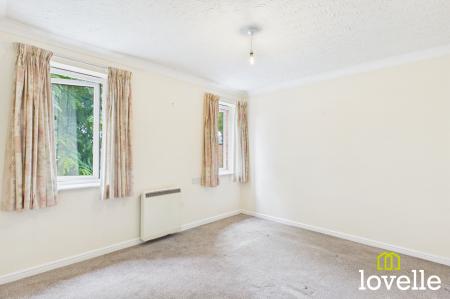 1 bedroom Flat for sale in Newgate Street, Shardeloes Court Newgate Street, HU16