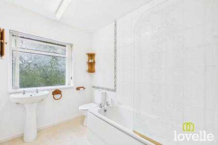 3 bedroom Semi-detached house for sale in Mill Beck Lane, Cottingham, HU16