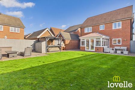 4 bedroom Detached house for sale in Whitsun Grove, Cottingham, HU16