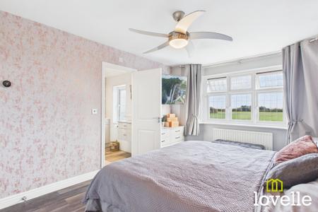4 bedroom Detached house for sale in Whitsun Grove, Cottingham, HU16