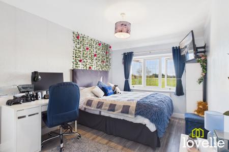 4 bedroom Detached house for sale in Whitsun Grove, Cottingham, HU16