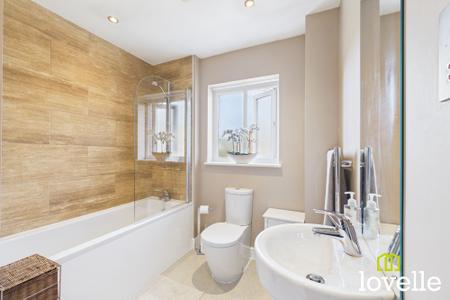 4 bedroom Detached house for sale in Whitsun Grove, Cottingham, HU16