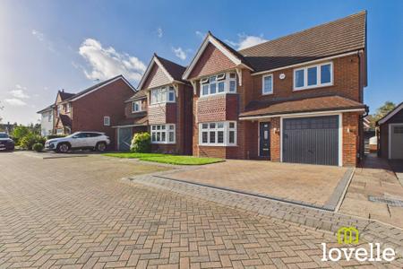4 bedroom Detached house for sale in Whitsun Grove, Cottingham, HU16