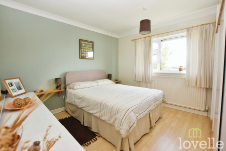 4 bedroom Detached house for sale in Front Street, East Stockwith, DN21