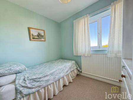 4 bedroom Detached house for sale in Front Street, East Stockwith, DN21