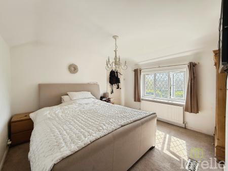 3 bedroom Detached house for sale in High Street. Kexby, Gainsborough, DN21