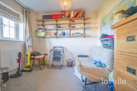 3 bedroom Detached bungalow for sale in Meldrum Drive, Gainsborough, DN21