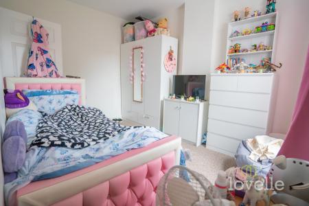 3 bedroom Semi-detached house for sale in North Marsh Road, Gainsborough, DN21