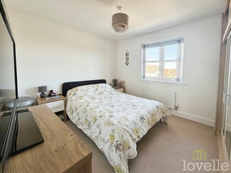 2 bedroom Flat for sale in Pinter Lane, Gainsborough, DN21