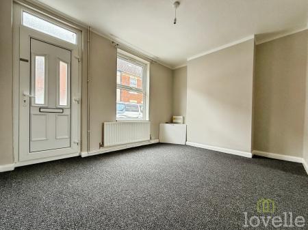 3 bedroom Terraced House to let in Tower Street, Gainsborough, DN21