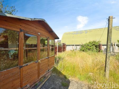 3 bedroom Semi-detached house for sale in Forster Street, Gainsborough, DN21