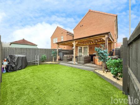 3 bedroom Detached house for sale in Parkside Way, Gainsborough, DN21