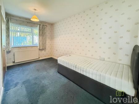 2 bedroom Semi-detached bungalow for sale in Bramley Court, Gainsborough, DN21