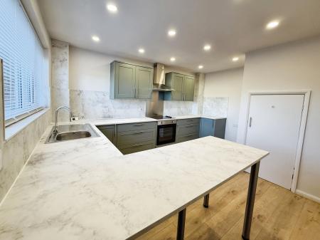 3 bedroom Terraced House for sale in Gill Green Walk, Clarborough, DN22