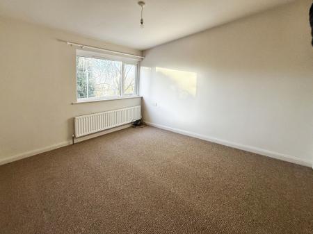 3 bedroom Terraced House for sale in Gill Green Walk, Clarborough, DN22