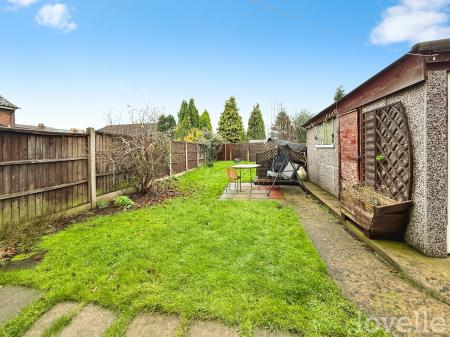 2 bedroom Semi-detached house for sale in Rowland Road, Scunthorpe, DN16