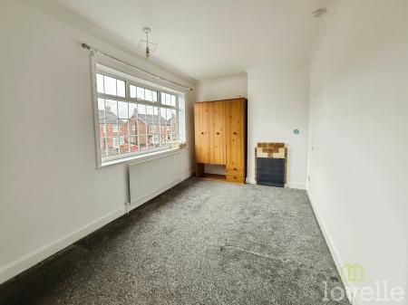 2 bedroom Semi-detached house for sale in Rowland Road, Scunthorpe, DN16