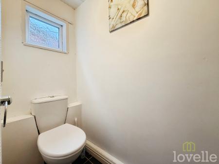 3 bedroom Terraced House for sale in Rectory Avenue, Gainsborough, DN21