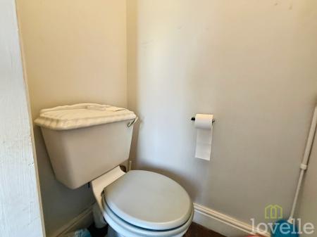 3 bedroom Semi-detached house for sale in Arthur Road, Gainsborough, DN21