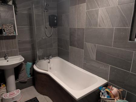 3 bedroom Semi-detached house for sale in Arthur Road, Gainsborough, DN21