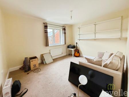 3 bedroom Detached house for sale in Brewster Road, Gainsborough, DN21