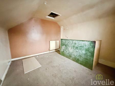 2 bedroom Terraced House for sale in Darwin Street, Gainsborough, DN21