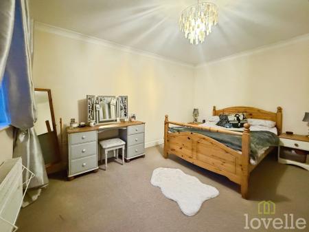 4 bedroom Detached house for sale in Trent Approach, Marton, DN21