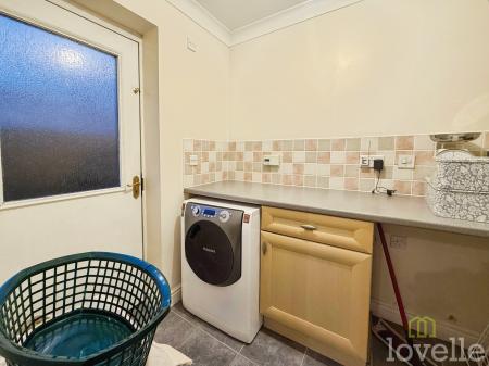 4 bedroom Detached house for sale in Trent Approach, Marton, DN21