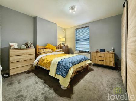 3 bedroom Semi-detached house for sale in Balfour Street, Gainsborough, DN21