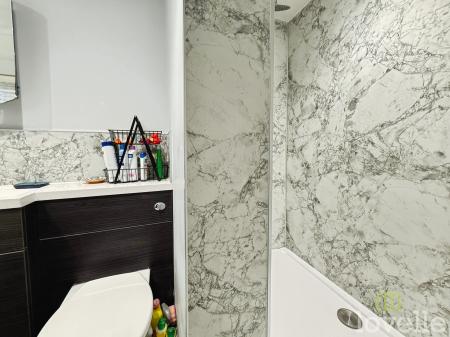 3 bedroom Semi-detached house for sale in Balfour Street, Gainsborough, DN21