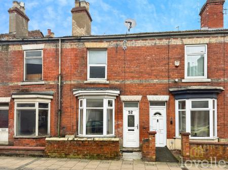 2 bedroom Terraced House for sale in Etherington Street, Gainsborough, DN21