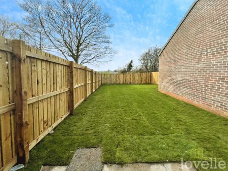 3 bedroom Detached house to let in St Georges Close, Gainsborough, DN21