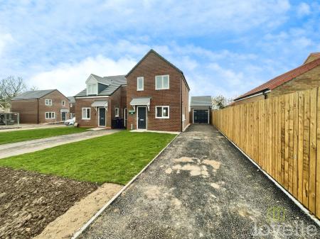 St Georges Close, Gainsborough, DN21